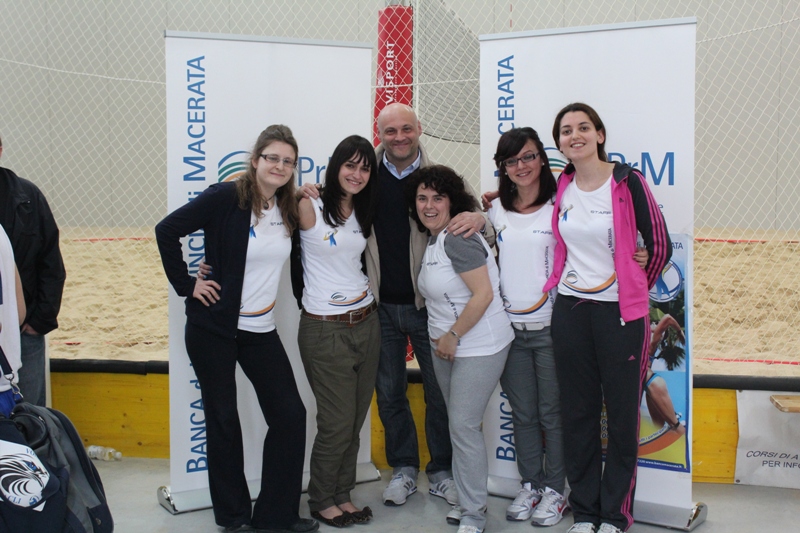 Grande successo per il primo torneo di beach volley “Banca della Provincia di Macerata” | Banca Macerata 10