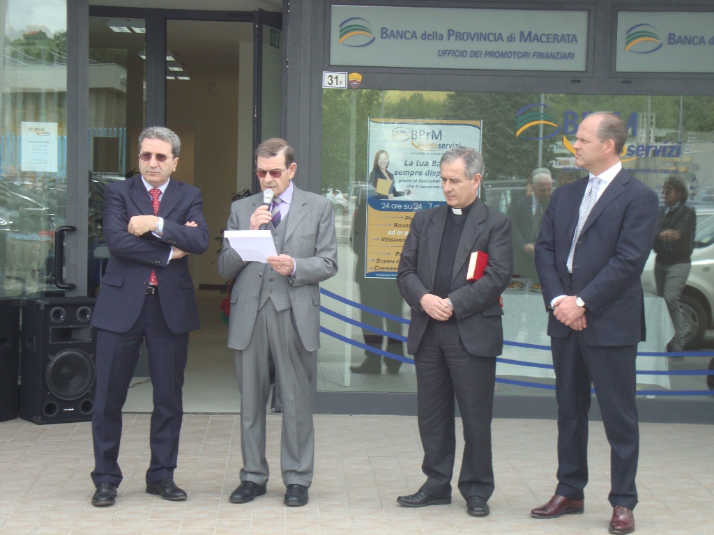Inaugurazione del nuovo BPrM Punto Servizi di Piediripa | Banca Macerata 1