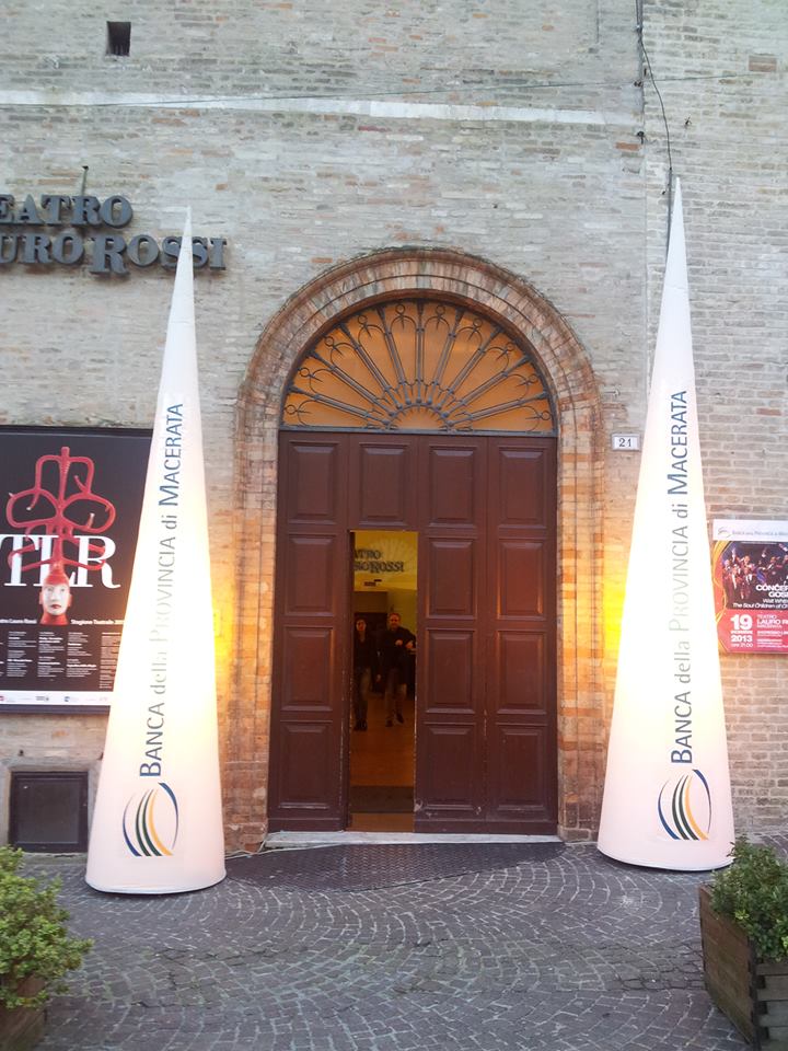 Entusiasmo travolgente per il Concerto Gospel | Banca Macerata 1