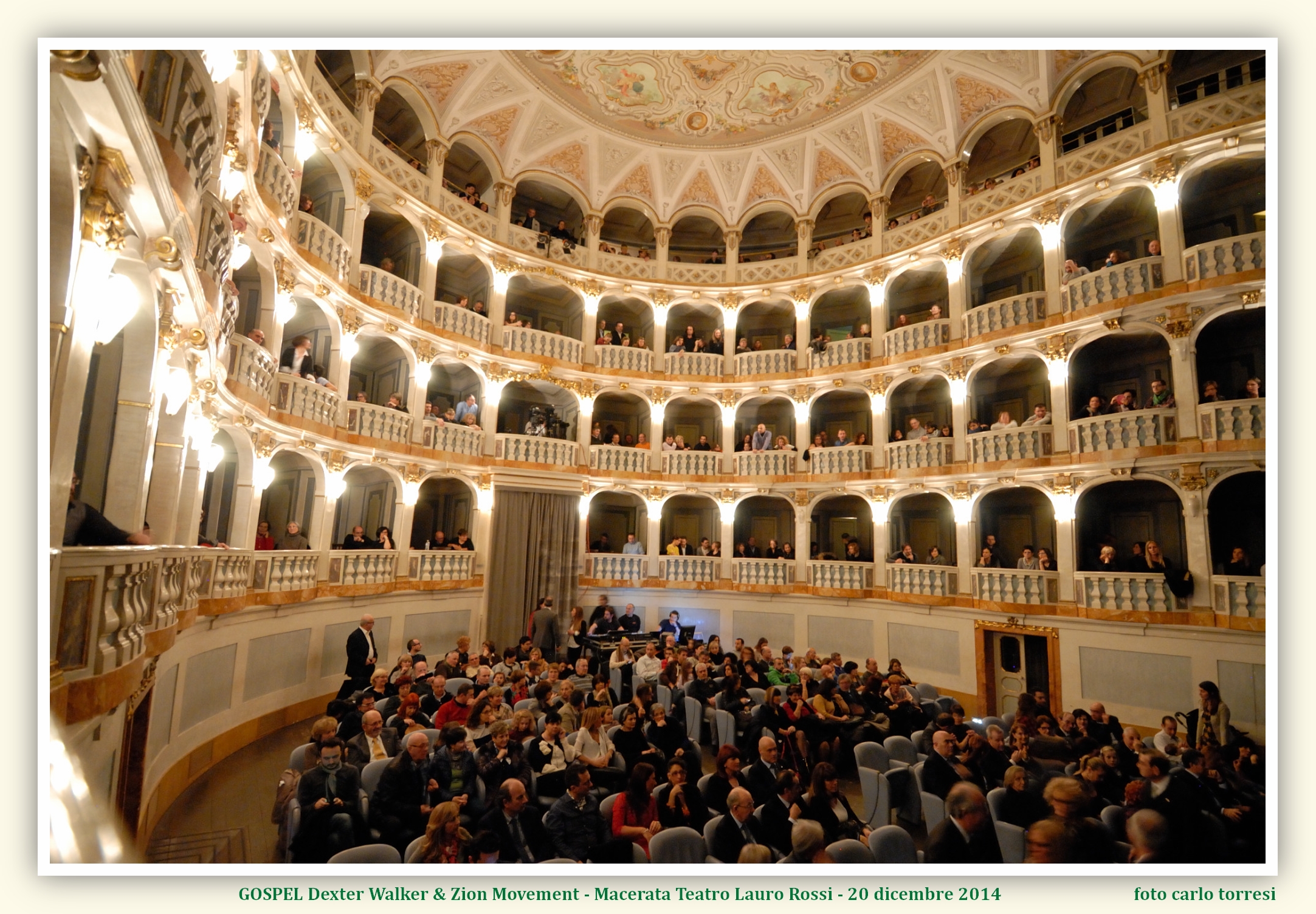 Entusiasmo alle stelle per il concerto gospel della Banca | Banca Macerata 6