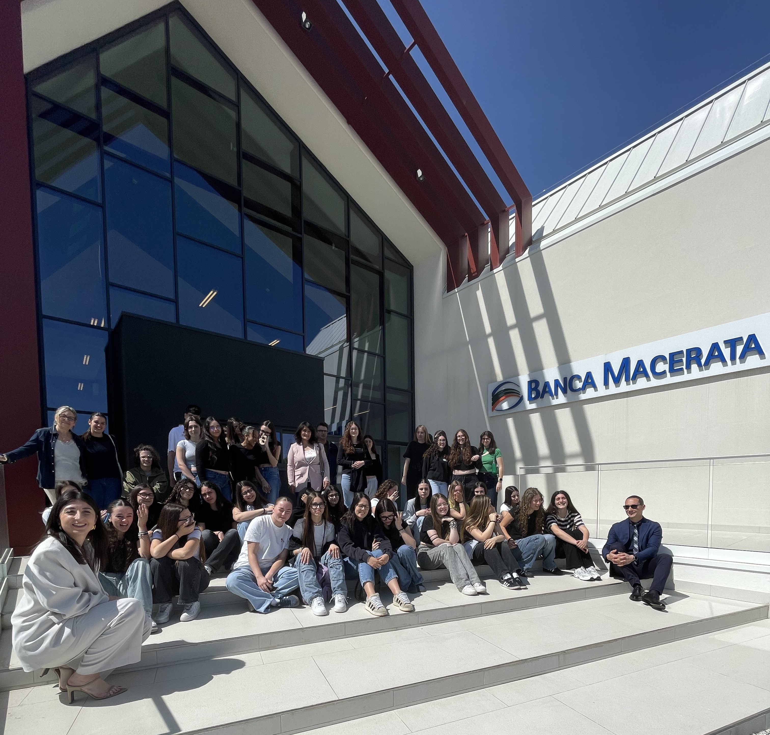 "A scuola di educazione finanziaria e cittadinanza economica" con FEduF e Banca Macerata | Banca Macerata 2