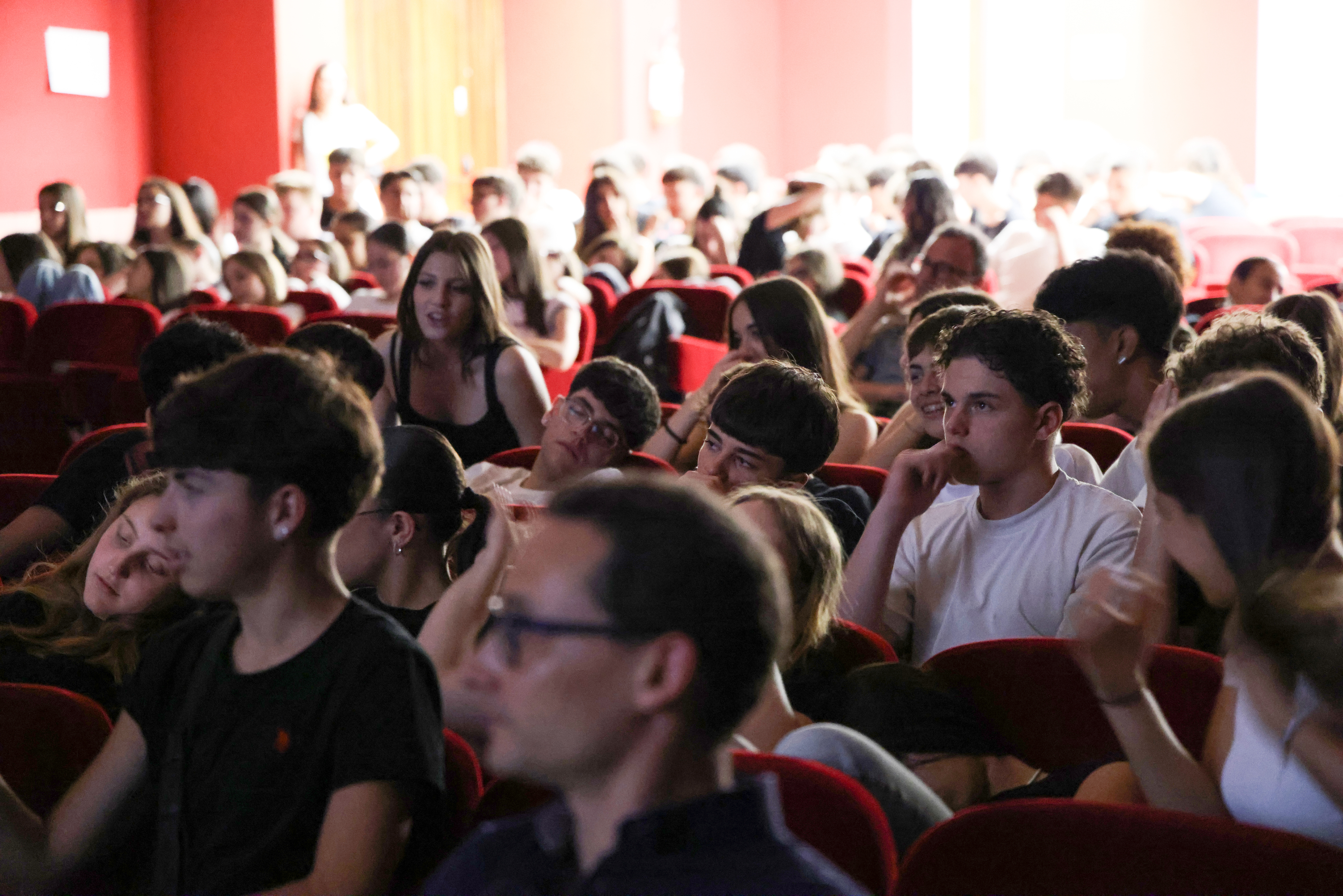 Giovani ed educazione finanziaria: si chiude il progetto per l'a.s. 2025/2026 con oltre 200 studenti coinvolti | Banca Macerata 2