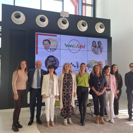 "Fate il nostro gioco": evento finale del progetto di educazione finanziaria | Banca Macerata 7