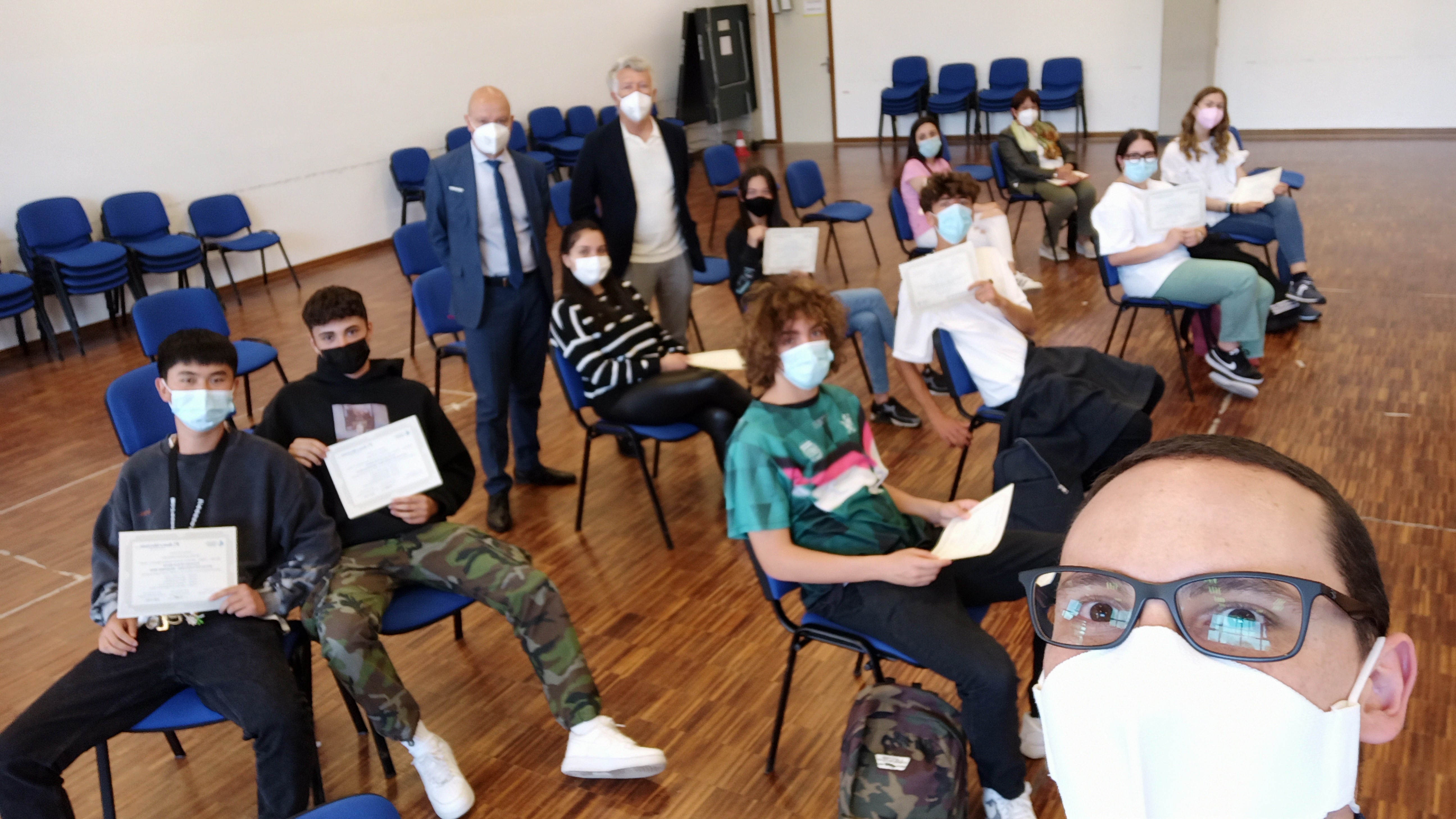 Progetto di Educazione Finanziaria e all'economia civica promosso da Banca Macerata | Banca Macerata 4